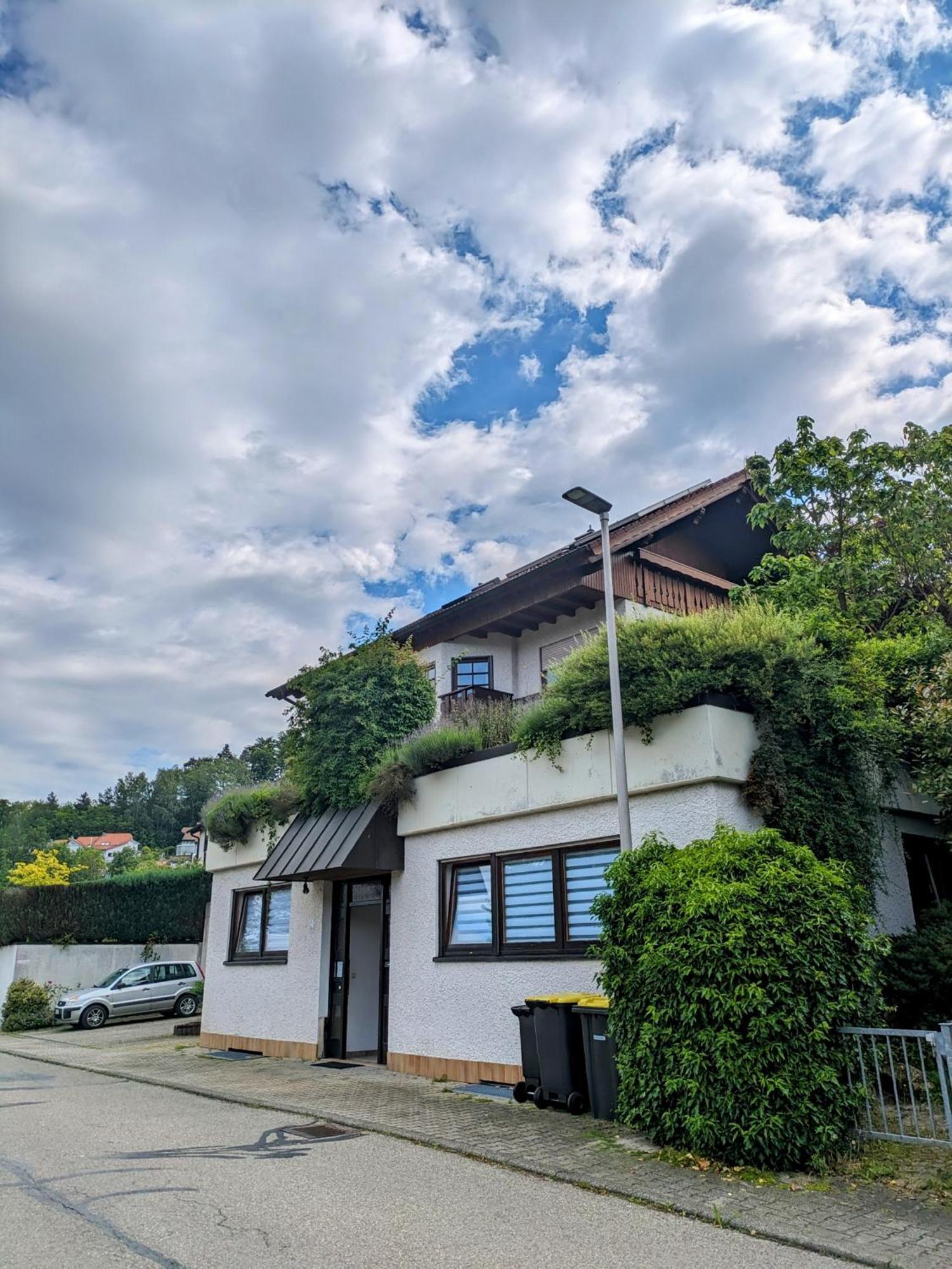 4 Zimmer Geraeumige Und Ruhig Gelegene Ferien- Und Monteurwohnung Nur Fuer Sie Allein Aujvari Vermietungen Spiegelberg Экстерьер фото
